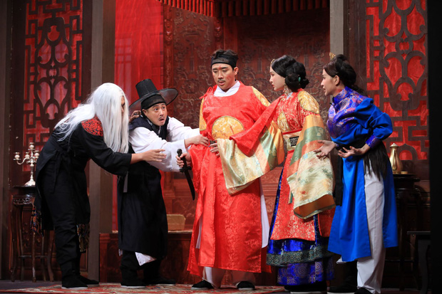 Ơn giời: Lê Dương Bảo Lâm đưa hẳn bà xã ngoài đời lên sân khấu để đánh ghen với Khánh Vân Mắt biếc - Ảnh 8.