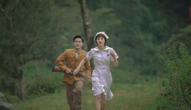 Gặp Nhưng Không Ở Lại của Hiền Hồ: Câu trả lời về vị trí của MV ballad drama giữa cơn bão rap Việt - Ảnh 5.
