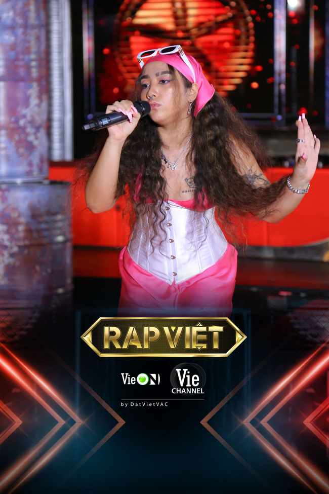 Rap Việt: Hotgirl khiến dân tình săn lùng vì ảnh chụp casting gây tò mò, rapper từng bị 4 HLV từ chối lột xác ngày trở lại | RAP VIỆT MÙA 2