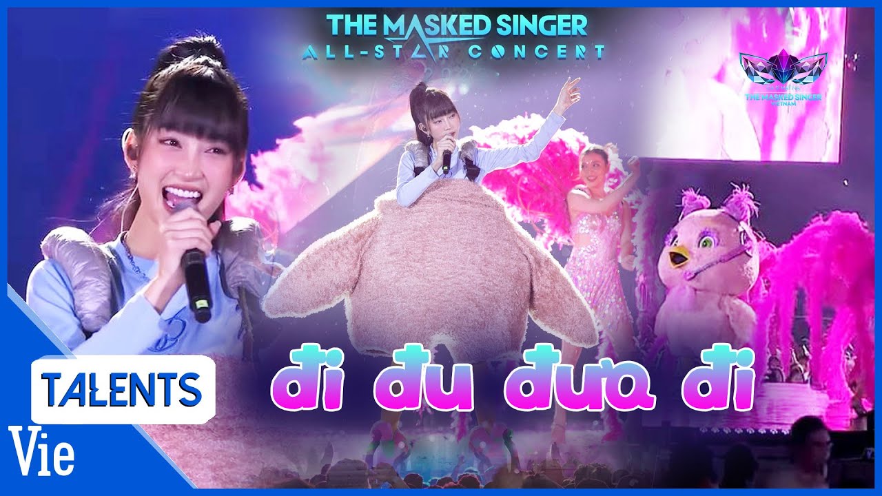 Juky San đội mưa mặc bộ đồ 30kg quẩy banh sân khấu The Masked Singer Vietnam All-star Concert