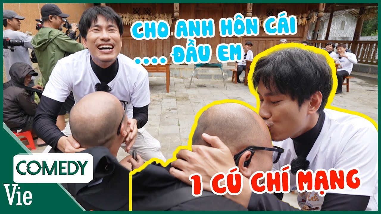 Kiều Minh Tuấn đòi hôn lên "cái đầu" biên tập một cú chí mạng | 2 Ngày 1 Đêm